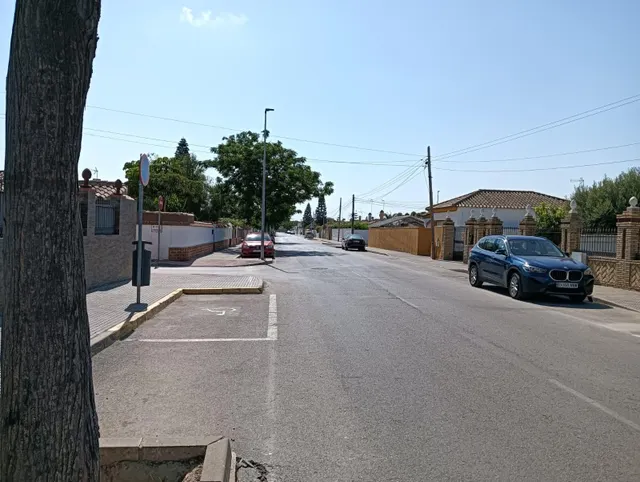 Chalet urbano en Los Gallos. — 33