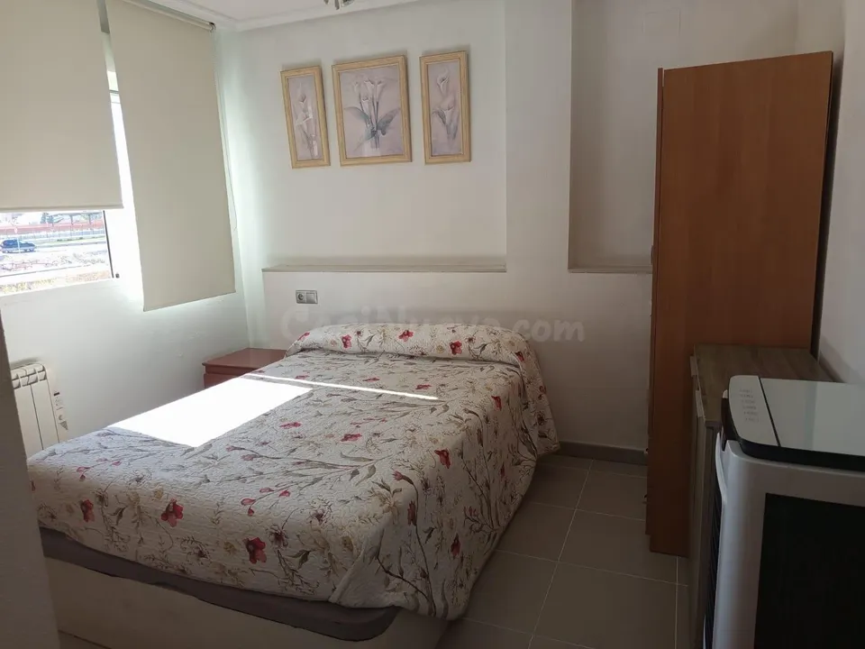 Acogedor Apartamento Seminuevo en San Isidro de Albatera - Ideal para Tu Nuevo Hogar