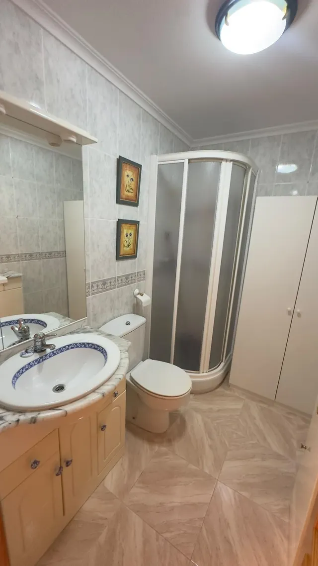 ¡alquiler larga temporada! apartamento 3 dormitorios en el centro de Torrevieja — 28