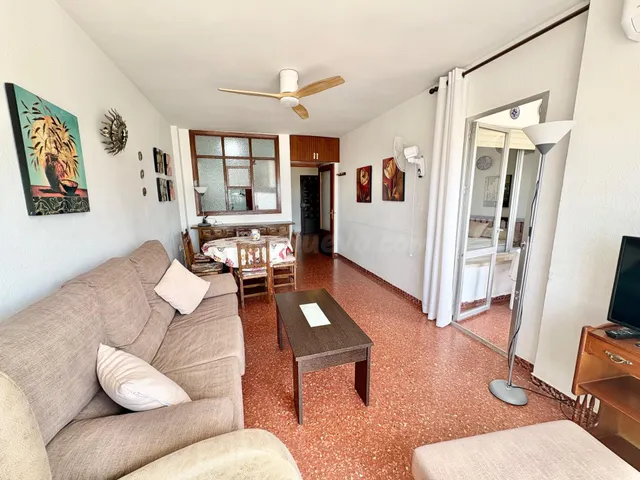 Precioso apartamento en primera linea Torre del Mar - foto 2