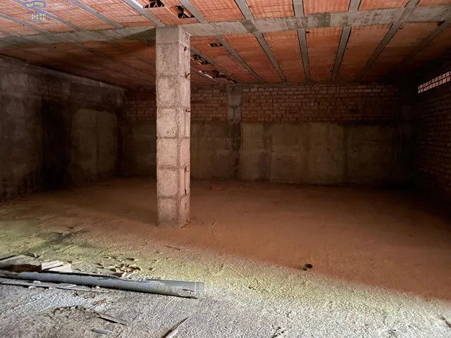 SE VENDE O ALQUILA LOCAL COMERCIAL EN ZONA DE LAS PALOMAS — 3