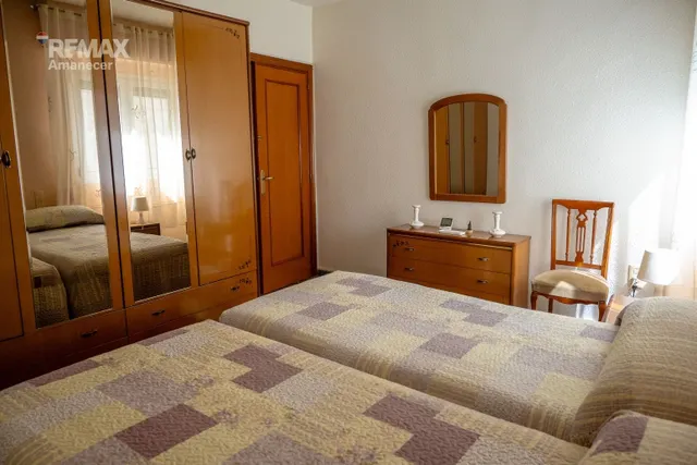 GRAN ADOSADO DE 254 m2 EN ENGUERA CON GARAJE XXL, PATIO Y P — 19