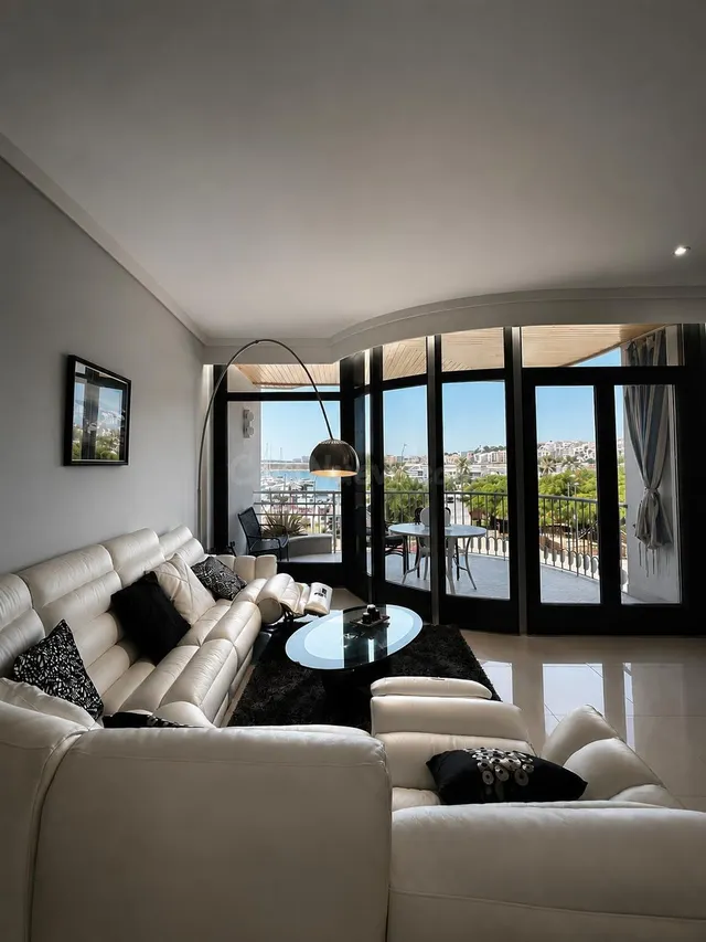Exclusividad frente al mar - foto 4
