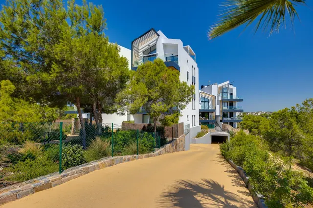 SE VENDE ESPECTACULAR APARTAMENTO EN PLANTA BAJA. LAS COLINA - foto 4