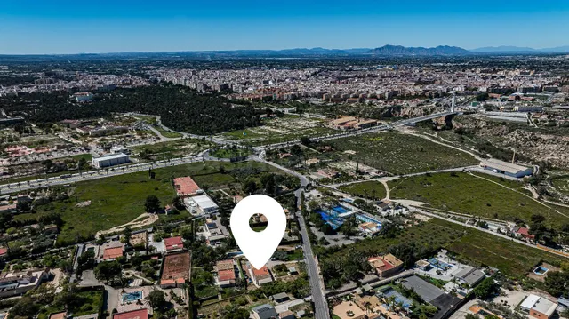 Chalet en Elche, Zona Bonavista - foto 2