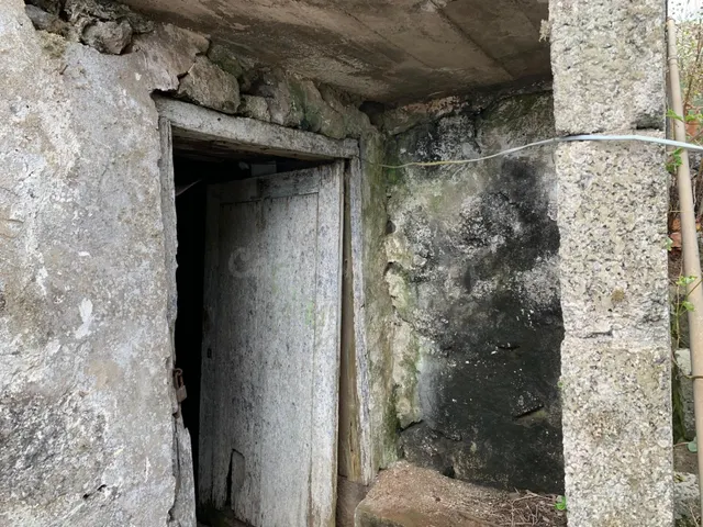 Casa con terreno y muchas posibilidades en El Hoyo del Barrio, El Hierro — 4