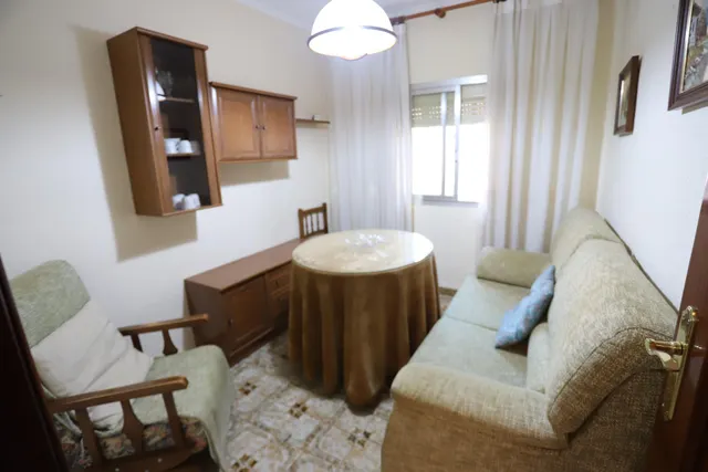 Piso en planta baja con 3 dormitorios ubicado junto a parque cervantes — 10
