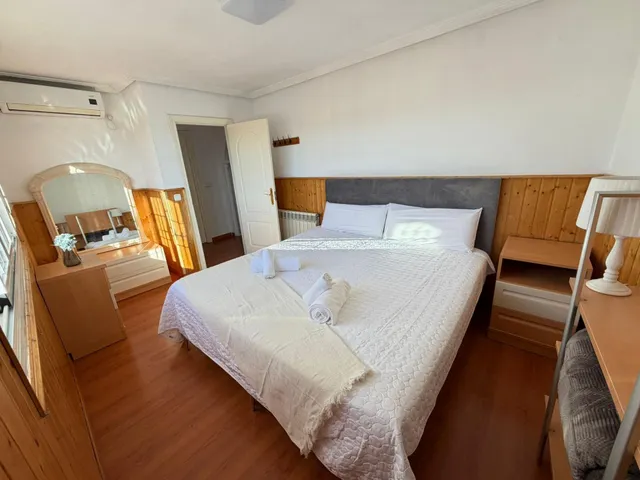 OPORTUNIDAD ! MAGNIFICO PAREADO EN PUERTO DE LA TORRE — 21
