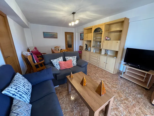 APARTAMENTO CON REFORMA INTEGRAL GRAN TERRAZA Y A ESCASOS METROS DEL MAR — 10