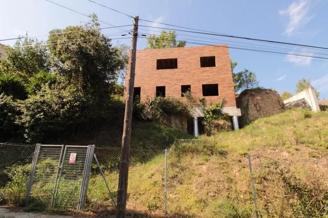 PROMOCIÓ OBRA PARADA A PIERA — 2