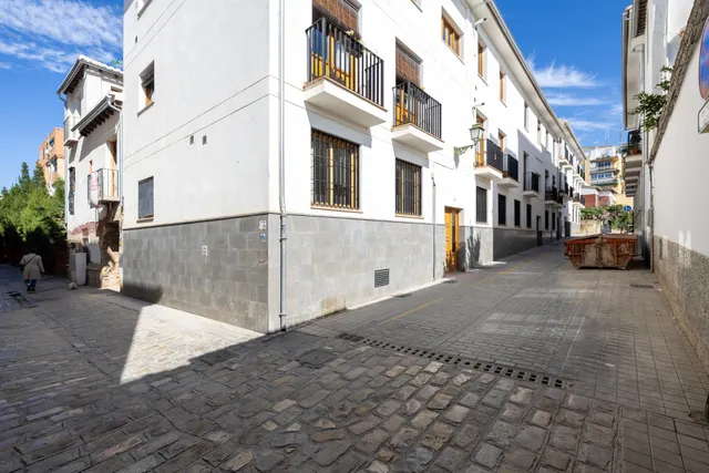 Trastero en calle solares 25 de 10.46m — 15