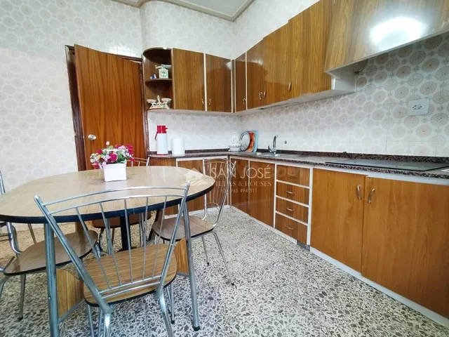 SE VENDE CHALET EN PARCELA URBANA EN LA ROMANA — 3