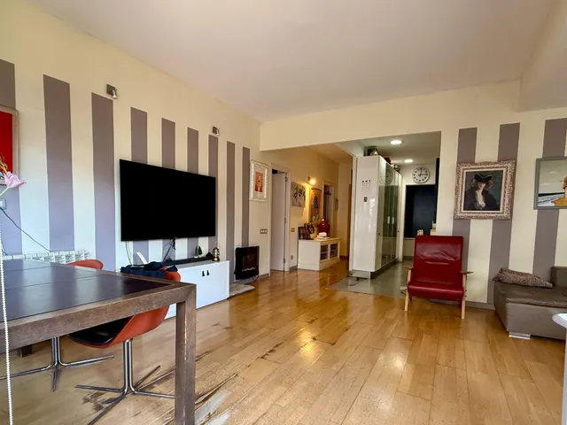 Preciso piso alto con buena terraza luminoso — 7
