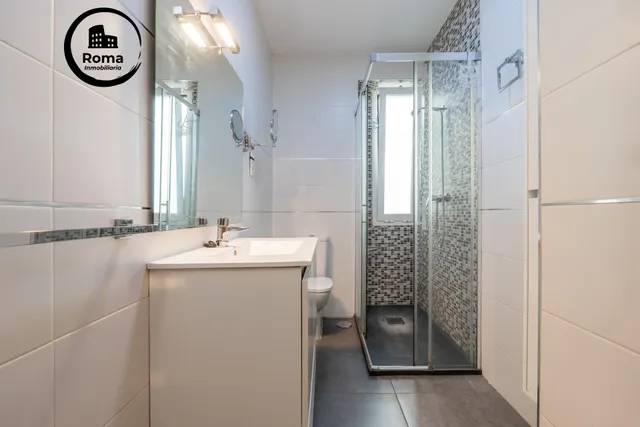 Piso de 87 m2 con 3 dormitorios en Pedro Antonio de Alarcón 27, junto a Recogidas — 16