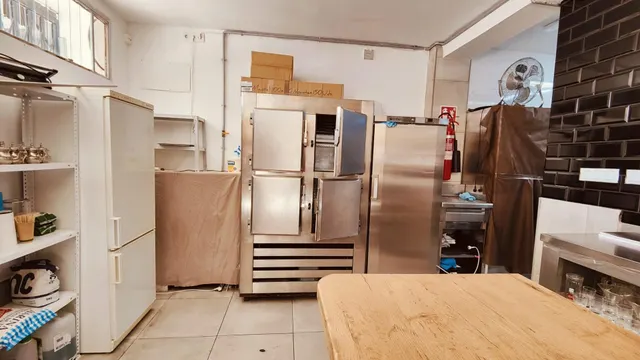 Restaurante en segunda linea de mar de Cunit — 33