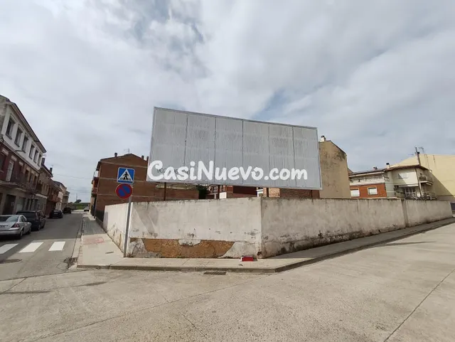 TERRENOS URBANOS EDIFICABLES EN SANTPEDOR (PISOS/CASAS) O CA