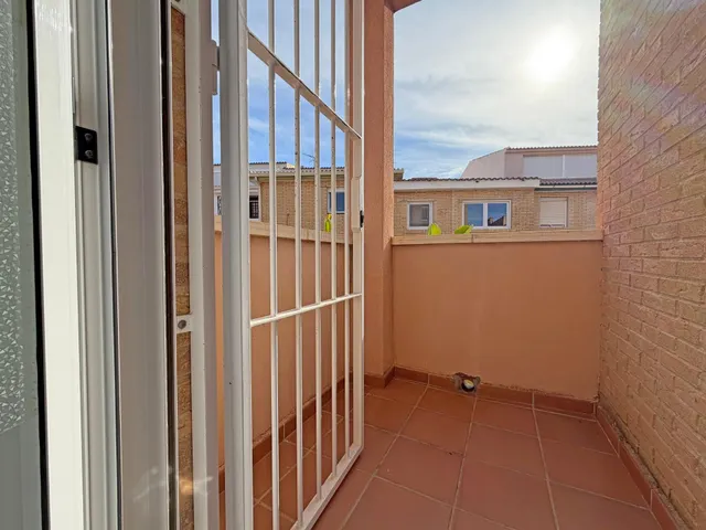 Chalet en cabo de las huertas | 480m2 | piscina | 3 plazas de garaje — 37