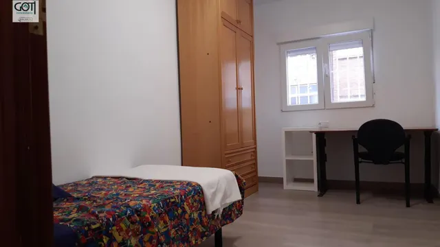 PISAZO ESTUDIANTES AL MEJOR PRECIO — 12