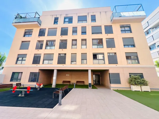 Piso en Elche, zona Huerto Travalón. — 24