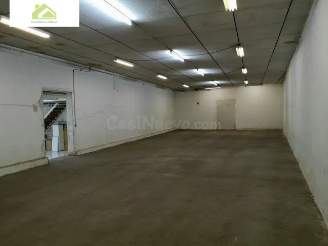 VENTA DE NAVE EN ZONA CABAÑALES - foto 2