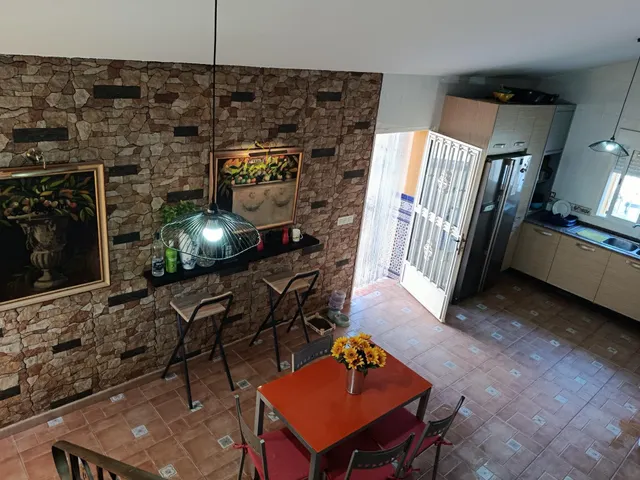 Casa con terreno 2 casas más y piscina privada. — 30