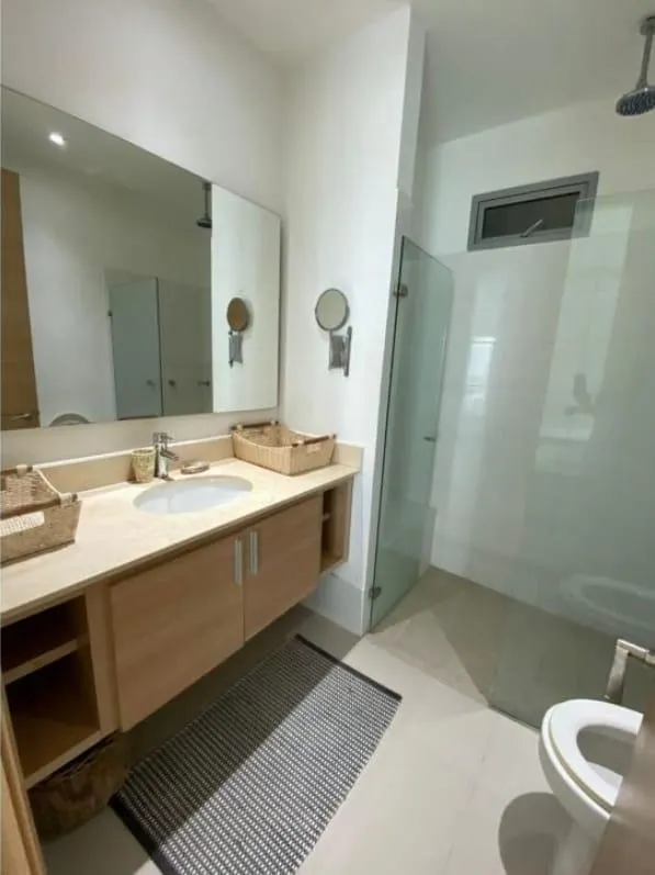 ¡Se vende hermoso apartamento en la exclusiva zona de Crespo! — 8