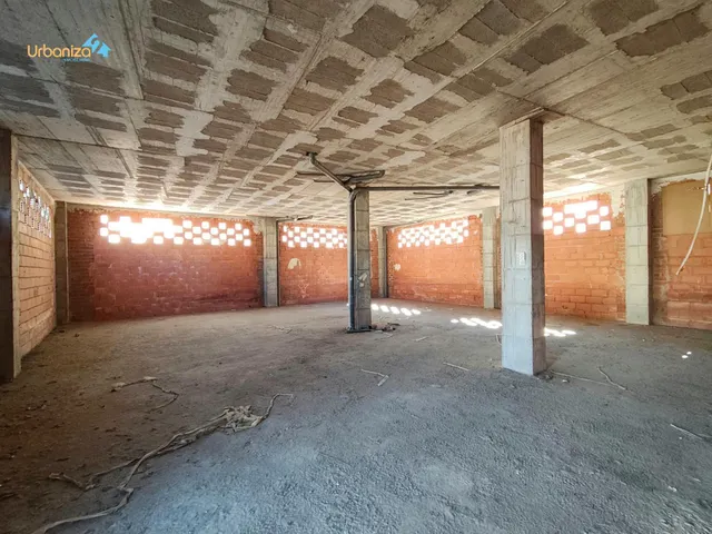 Local diafano con amplios patios ideal para cualquier tipo de negocio y posibilidad de aptos turisticos — 7