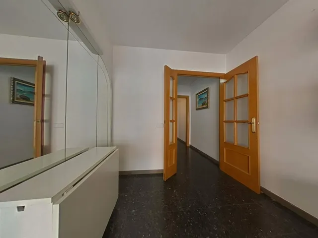 GRANDE PISO CALLE VALENCIA — 19