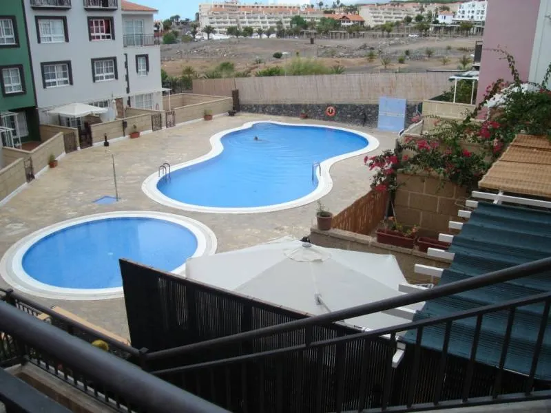 Duplex de 70 m2 a 500 metros del mar costa adeje