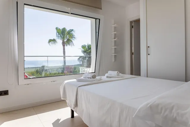 MARAVILLOSO CHALET CON LT Y VISTAS MAR — 27