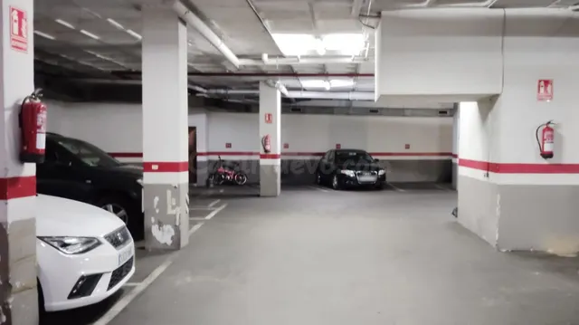 Plaza parking 9m² alquiler Eixample Barcelona centro — 5