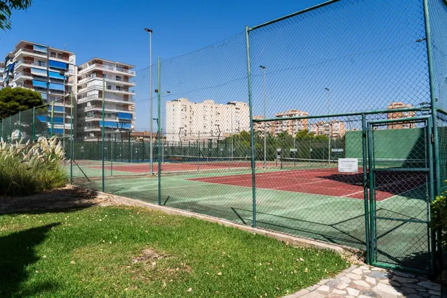 OPORTUNIDAD EN VENTA DE PISO DE 2 DORMITORIOS EN PLAYA DE SAN JUAN (ALICANTE) A 8 MINUTOS ANDANDO DE LA PLAYA — 29