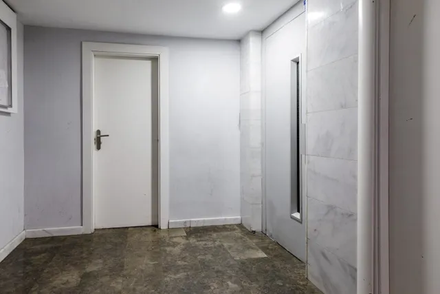 PRECIOSO PISO EN PASEO MARIA AGUSTIN — 31