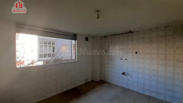 PEQUEÑO LOCAL COMERCIAL EN MARIÑAMANSA, PRÓXIMO AL CENTRO DE - foto 3