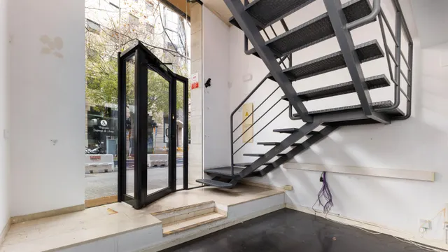 Local comercial 74m² en alquiler - Eixample — 8