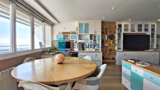 APARTAMENTO REFORMADO A 50 METROS DEL MAR EN EL PASEO DEL PUERTO – REF. 1850 — 8