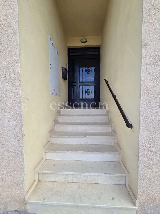 Vivienda de 3 dormitorios con piscina — 26