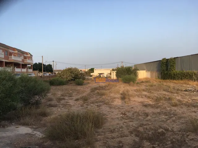 BAJADO DE PRECIO *TERRENO DE 2.435 MTR EN ALMERIA , ZONA LOMA CABRERA* — 3