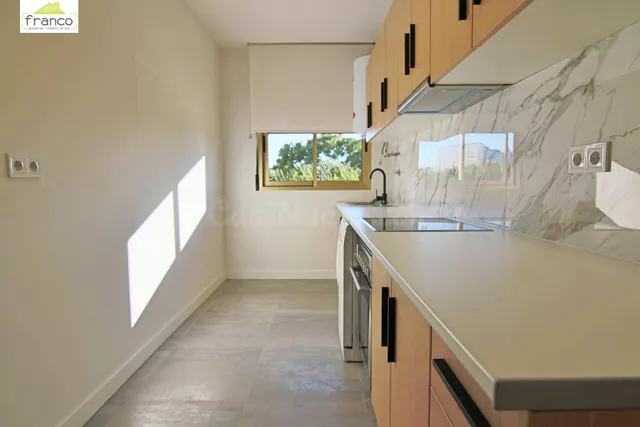 APARTAMENTO JUNTO A PLAZA CIRCULAR Y ABENARABI — 11