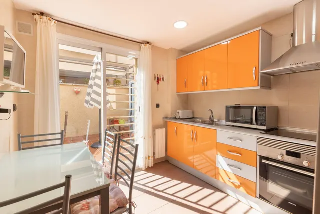 ¡exclusiva vivienda unifamiliar con patio privado en Armilla! — 6