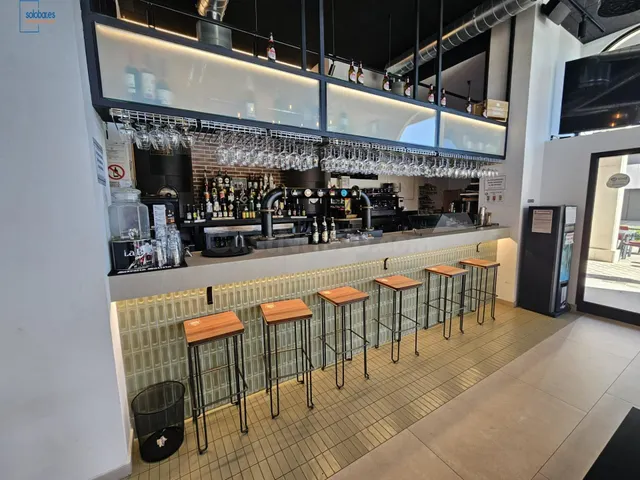 SOLOBAR TRASPASA MAGNIFICO Y NUEVO GASTROBAR - foto 3