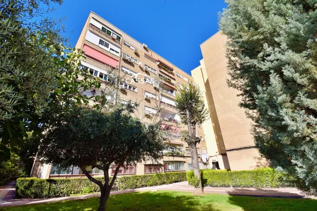 ORBASA-VEREDILLAS. Piso 3 habitaciones, Terraza y ascensor - foto 2