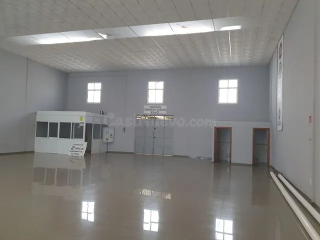 Nave industrial 650m² en alquiler - Los Ranchos - foto 4