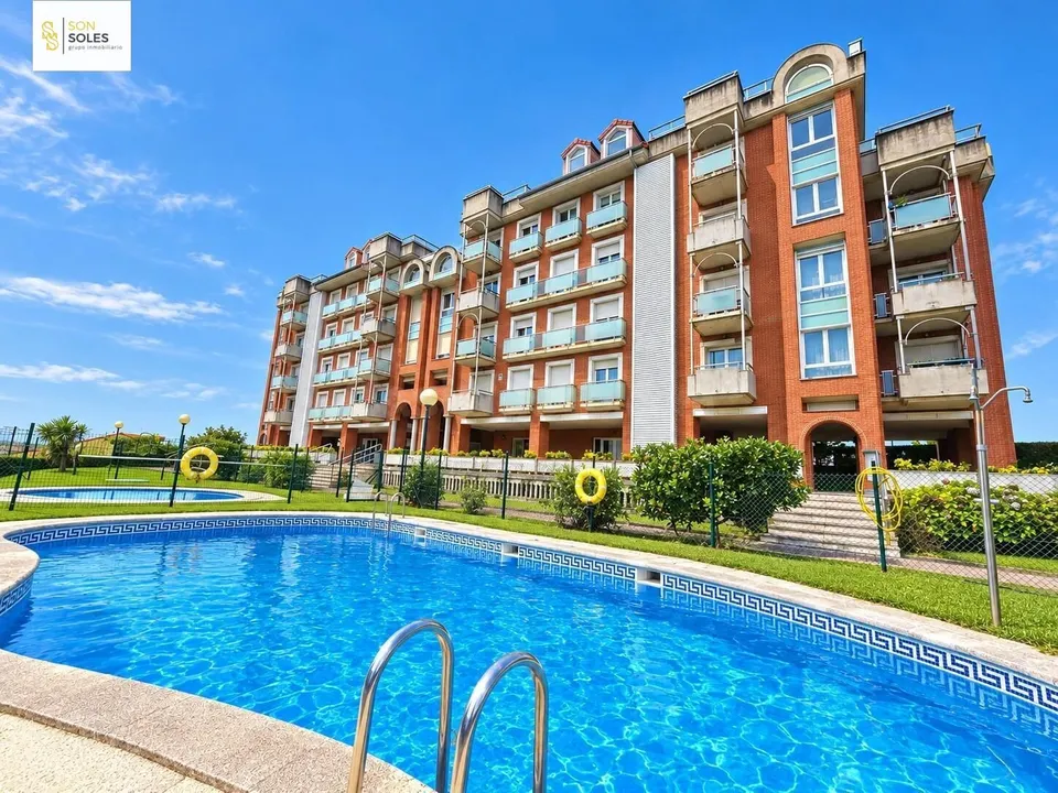 IMPRESIONANTE PISO CON ESPECTACULAR TERRAZA DE 40 METROS EN VALDENOJA
