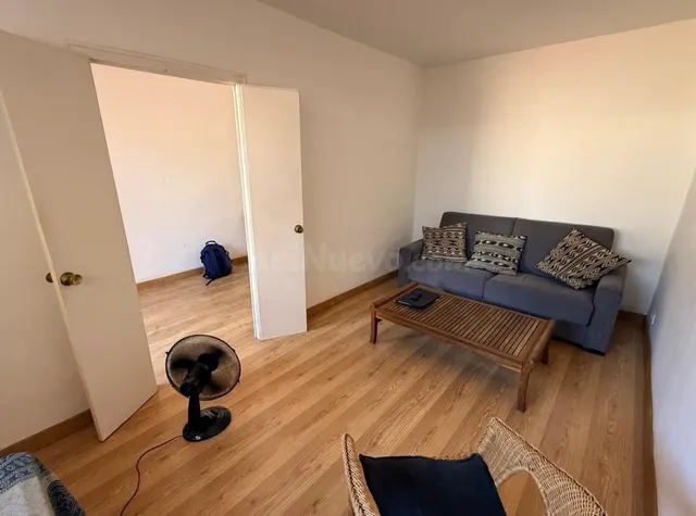 Ático luminoso de 2hab. con terraza de 20m2 - foto 3