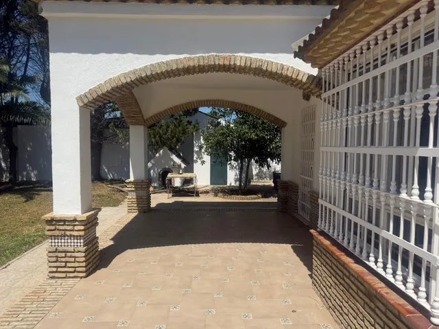 Chalet rústico en la zona del Sotillo — 7