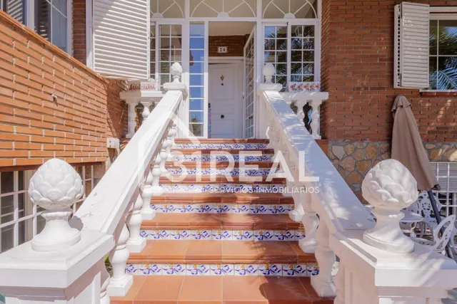 **Un chalet para crecer en familia y disfrutar de cada momento** — 48