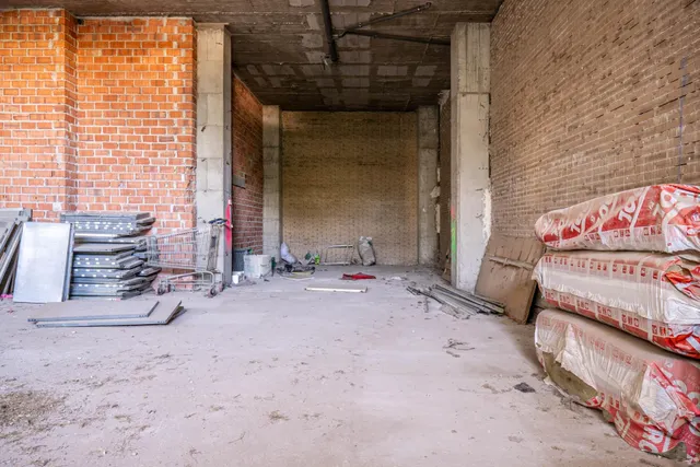 Local comercial en el PTS — 10