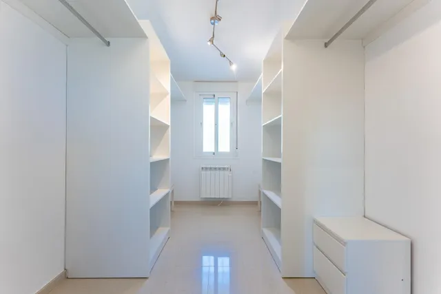 CHALET INDEPENDIENTE DE UNA SOLA PLANTA CON PISCINA — 39