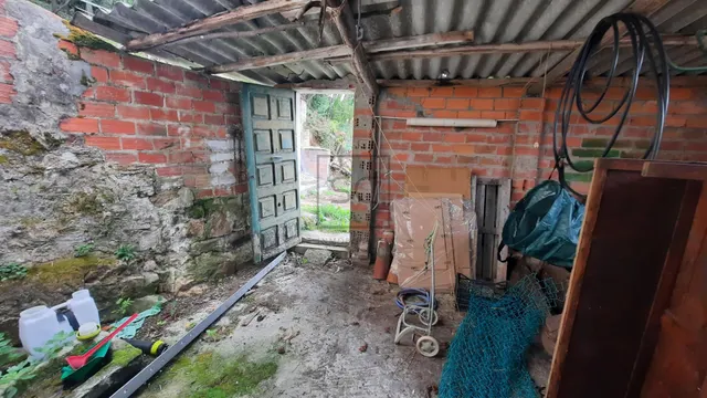 Casa de piedra para reformar en Serantes, Ferrol — 9